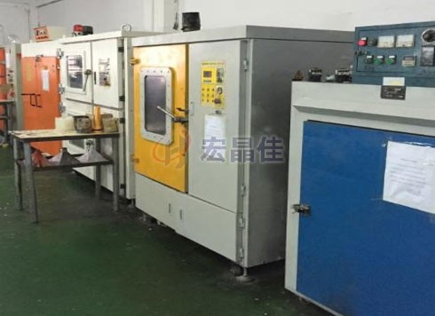 Laminating equipment